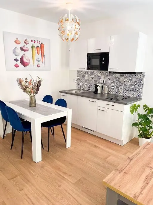 Suite Diamond Terrace & Sauna 207 Prague